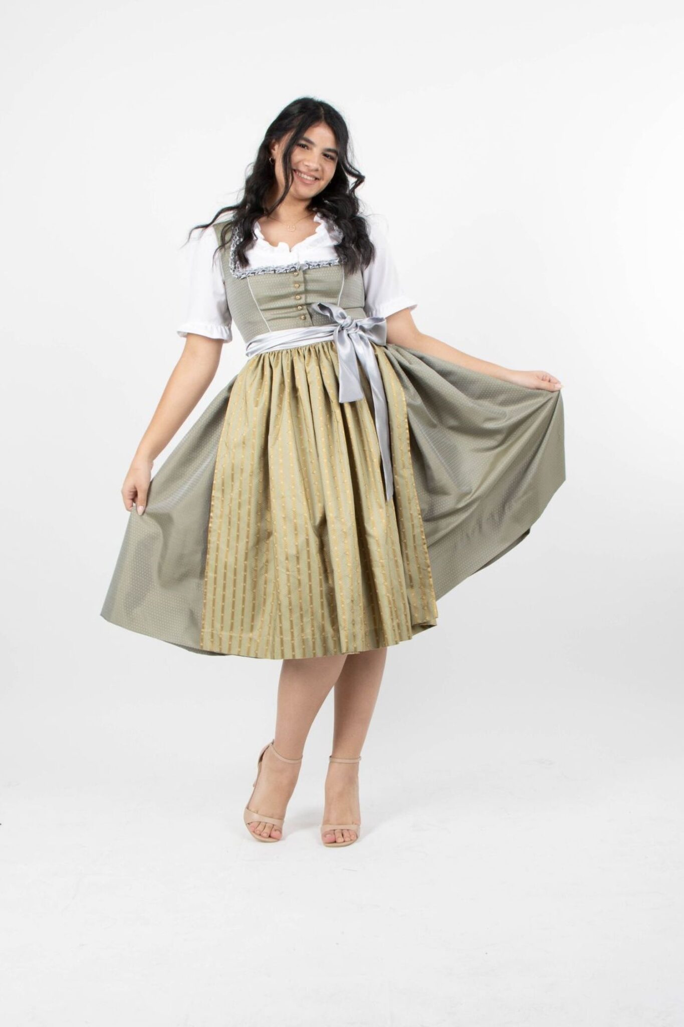 Dirndl 3AHM SJ 2021_2022 (25)