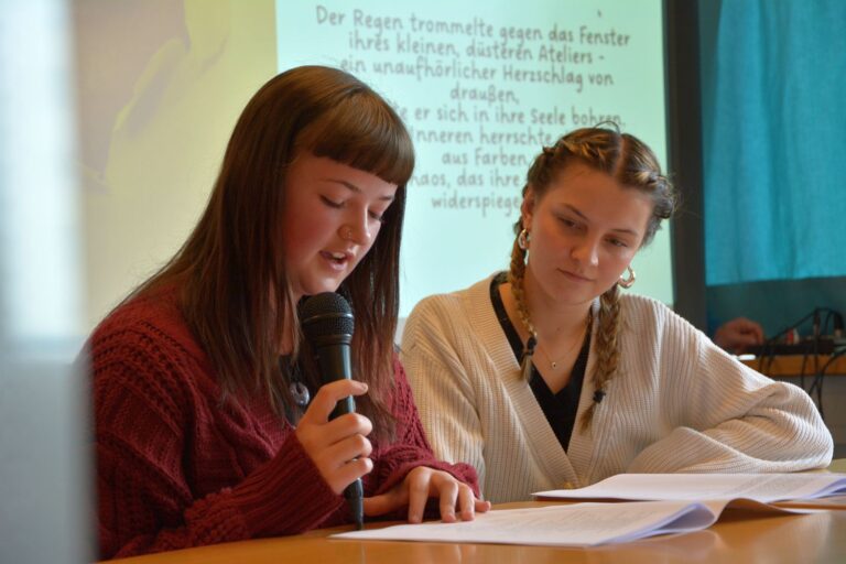 Wegschauen? Hinschauen! Beeindruckende Texte beim WI’MO-Schreibwettbewerb