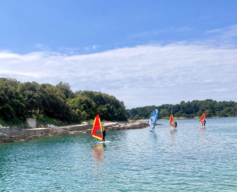 Sportwoche der 2ABCHW: Sonne, Sport und jede Menge Spaß in Vrsar