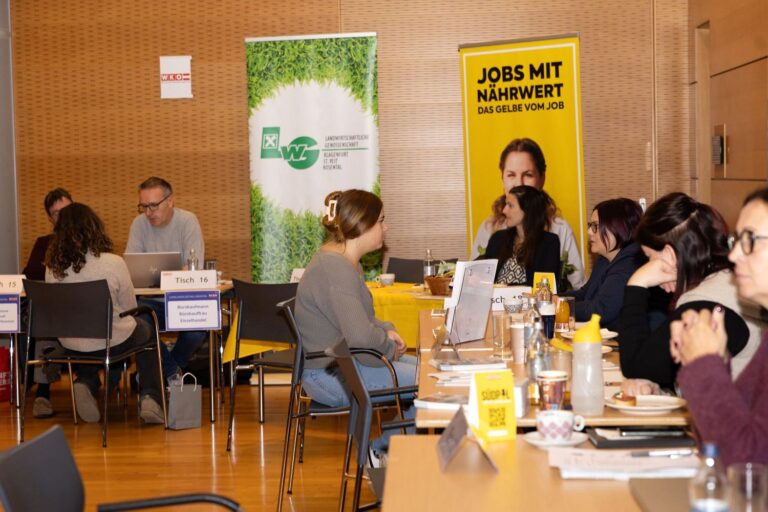 Gut vorbereitet ins Berufsleben: 1AWF und 3AMW beim WIFI-Lehrlingscasting