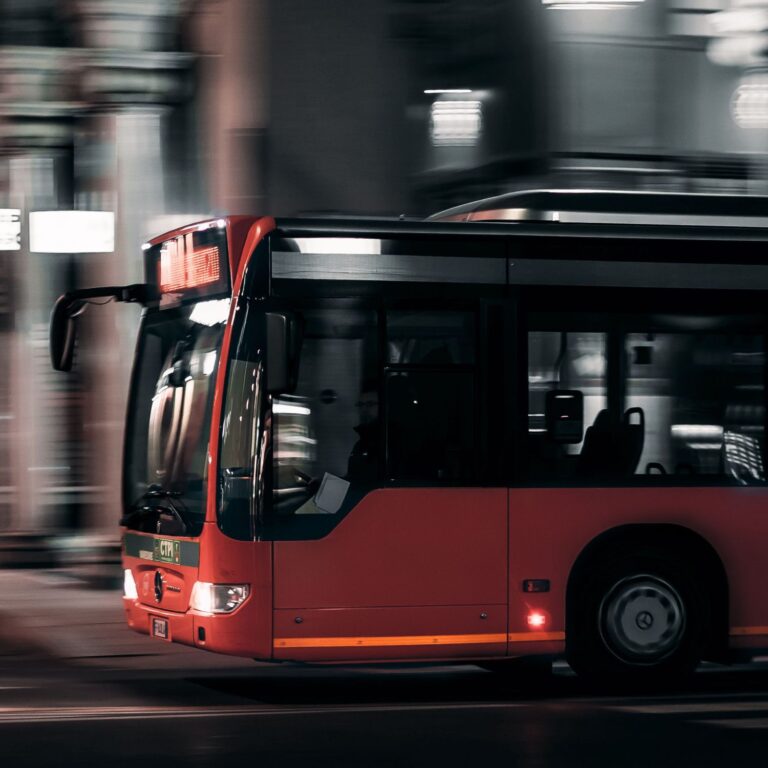 Digitale Freifahrt: Unterstützung durch den Verkehrsverbund